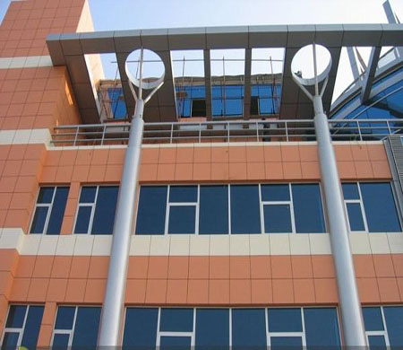 氟碳底漆.jpg 氟碳底漆.jpg